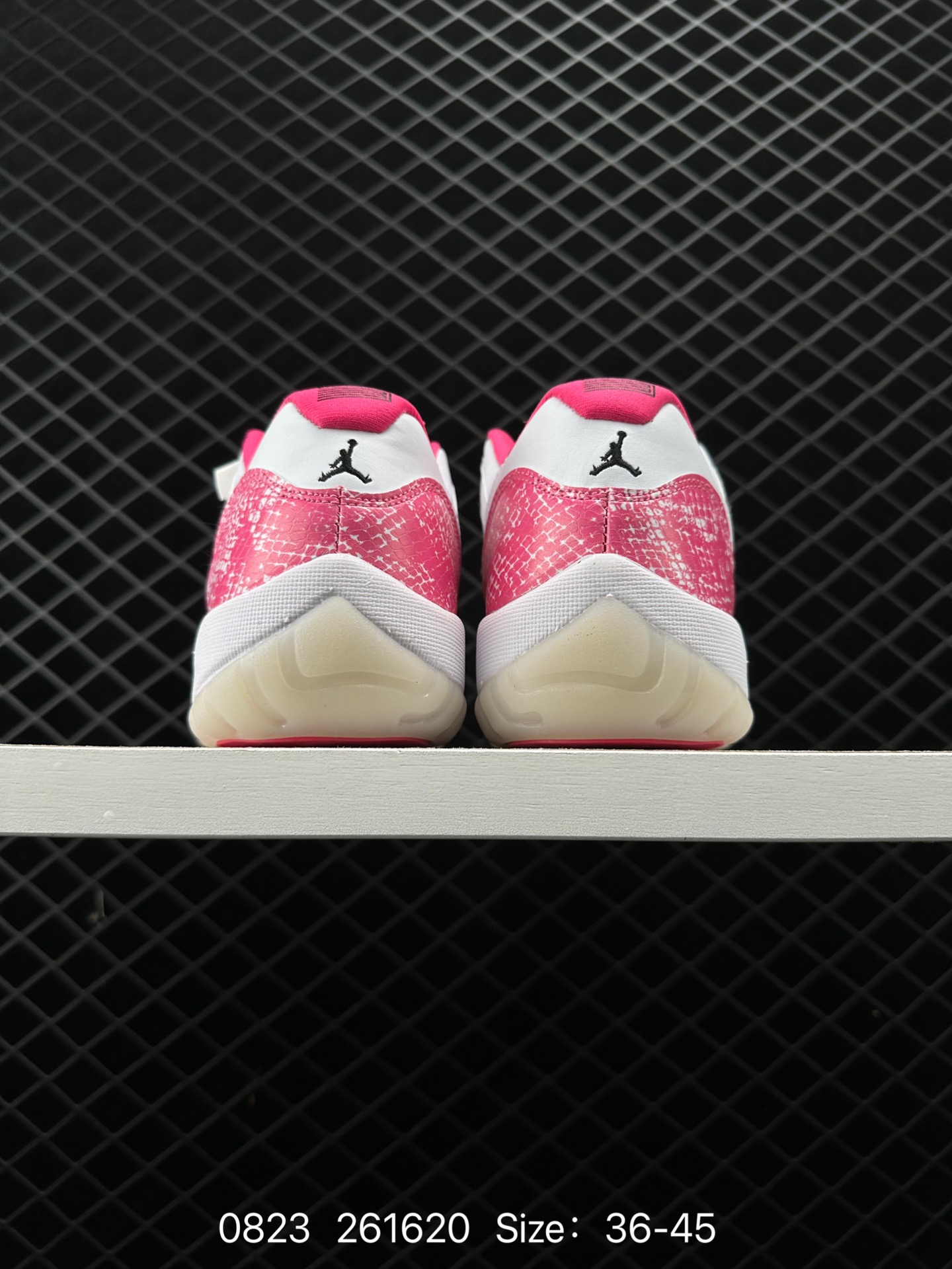 Nike Air Jordan 11 Retro Low”Concord“